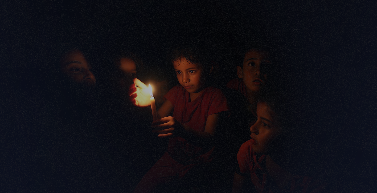 هل تعود كهرباء غزة مجانا أم مدفوعة؟