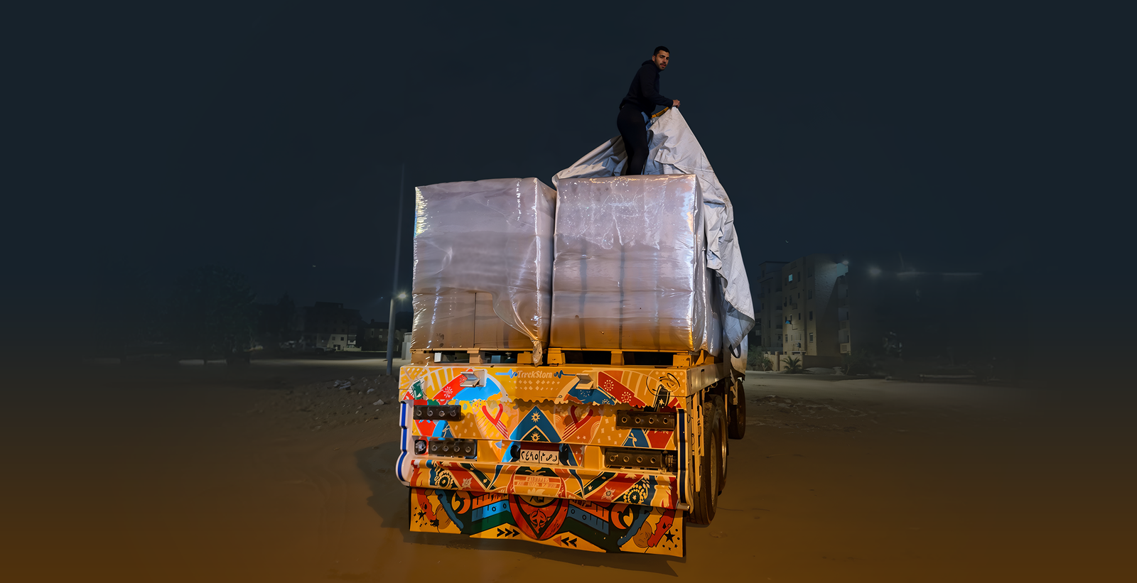 مثلث برمودا غزة: أين تختفي الشحنات على المعابر؟